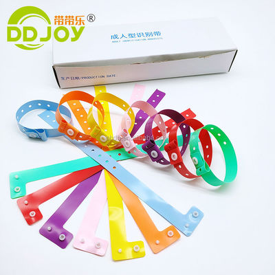 Pulseira refletora de plástico Vinyl Id Pulseira Impressão com logotipo personalizado Roxo