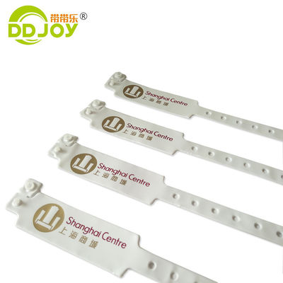 Pulseira de plástico de vinil de PVC para locais de eventos Fabricação de pulseira descartável impermeável