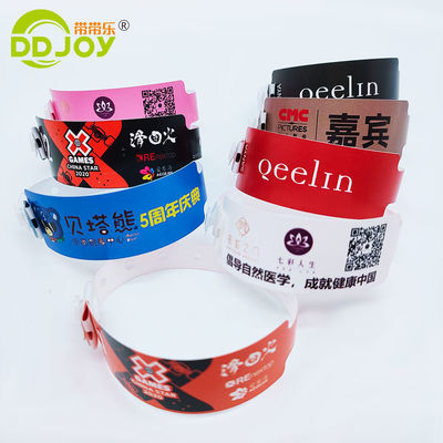 Provisões para festas de um só dia Pulseira de identificação numerada impermeável para eventos
