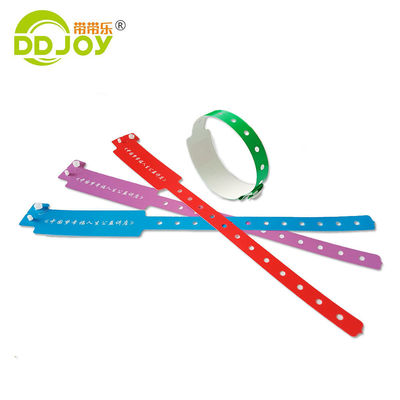 Pulseiras Tipo de jóias Logotipo personalizado impermeável PE Pulseira Snap Lock para piscina