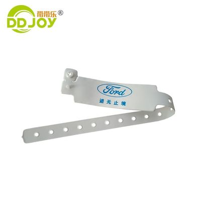 Logotipo personalizado masculino Bracelete de vinil / PVC para design Eventos de entretenimento Regalos de festival
