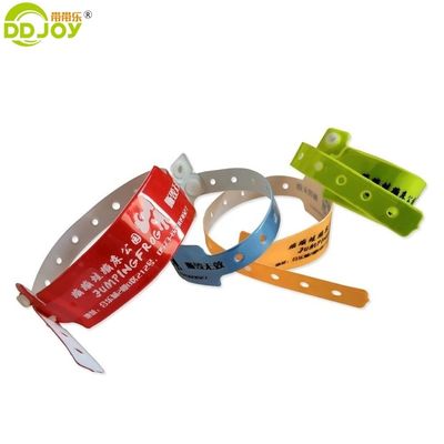 Pulseira refletiva de entrada da festa masculina com logotipo do cliente e logotipo personalizado