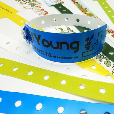Pulseiras de vinil de plástico personalizadas e duráveis para compradores individuais e etc.
