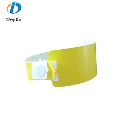 Logotipo personalizado Pulseiras de plástico Amarelo colorido Vermelho Branco Azul Pulseira composta