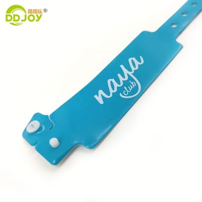 Braceletes de botão de PVC de identificação clara e design personalizado para hotéis