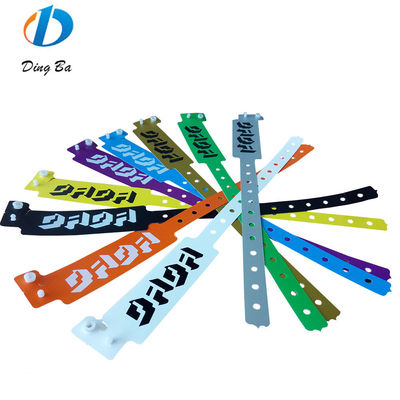 2024 Venda de pulseira de presente impermeável pulseira personalizada para cenários de uso ilimitado