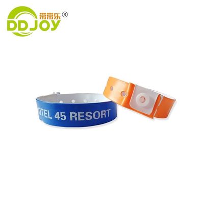 Material composto Forma L Tamanho adulto PVC/Vinil colorido Pulseiras 250*25mm/250*16mm