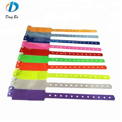 Pulseira de PVC de 250*25mm Pulseira de plástico de cor neon personalizada para identificação de hotel