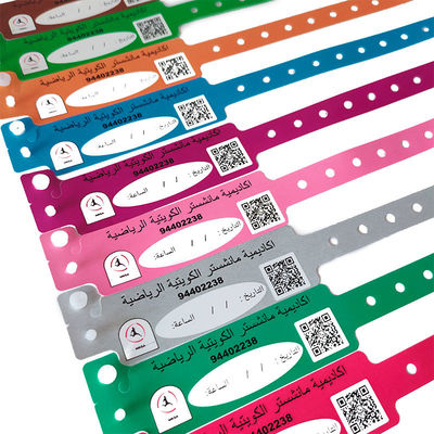 ISO9001 Certificado Custom CMYK Impressão Digital pulseira de plástico à prova d'água para hotel