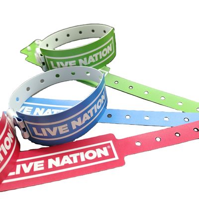 Shanghai PVC Material Vinyl Pulseiras Para Eventos Grande Forma e Design Livre Incluído