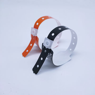 Pulseiras de vinil à prova d'água em forma de L DDJOY Personalizadas uma vez para eventos de festivais 250*16mm