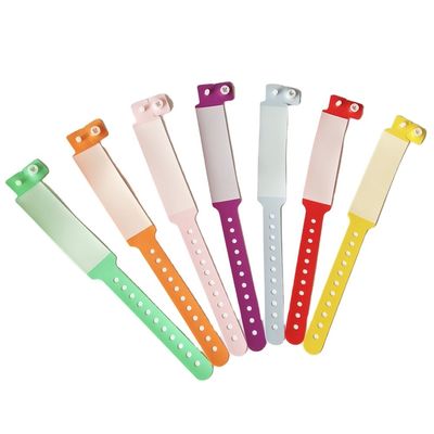 Pulseiras de vinil de PVC personalizadas antiperda para eventos e festivais