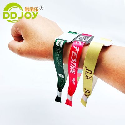 Controle de acesso Eventos personalizados Bilhete Pulseira RFID tecida Tecido Pulseira NFC Tamanho regular 350 * 15mm