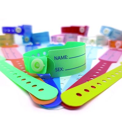 Animação Ocasião Pulseira de identificação de PVC/Vinil 100pcs Pulseira médica personalizada descartável