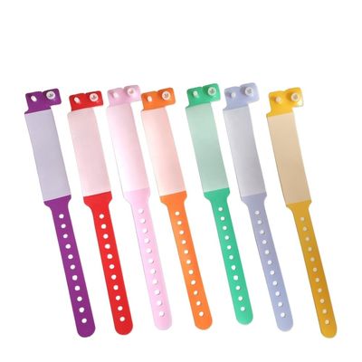 Pulseira de vinil de PVC colorida para crianças no parque de diversões 250*25mm e 170*18mm