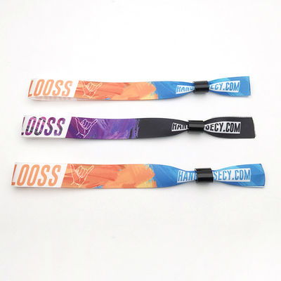 Impressão de logotipo personalizado Pulseiras Pulseiras de tecido de cetim Chip RFID para festas e eventos