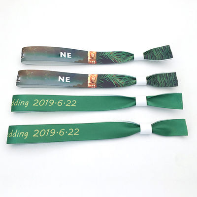 Impressão de logotipo personalizado Pulseiras Pulseiras de tecido de cetim Chip RFID para festas e eventos