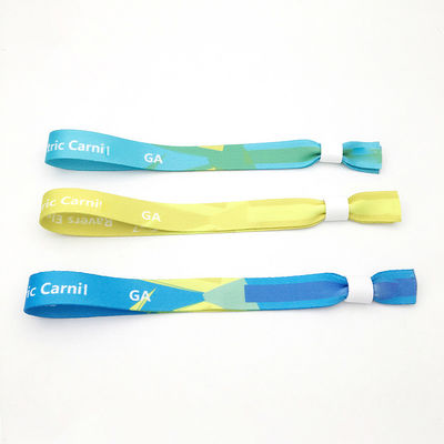 Impressão de logotipo personalizado em pulseiras RFID em tecido de cetim para acesso a festas e eventos
