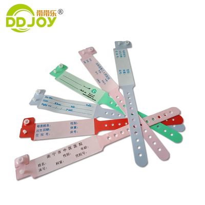 Identificação de caridade do paciente do hospital personalizada Pulseiras de PVC de vinil com informações de banda personalizadas