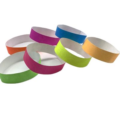 Pulseira Tyvek de impressão personalizada para eventos e festivais em cores de neon vibrantes