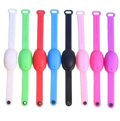 Dispensador de pulseiras de desinfetante de mão líquido portátil de silicone para crianças GW 0,25 kg/ PCS