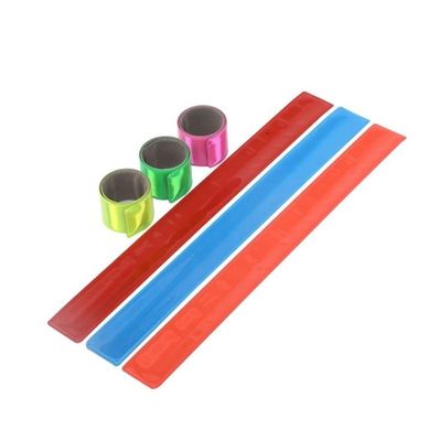 Pulseira refletora para organizações religiosas