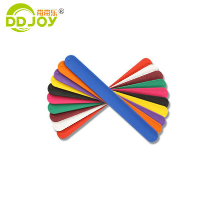 Custom Color Plating Reflective Snap Slap Bracelet para crianças Ampla seleção de cores