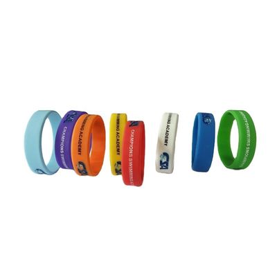 Material de silício Logotipo personalizado Pulseira de plástico para organizações sem fins lucrativos