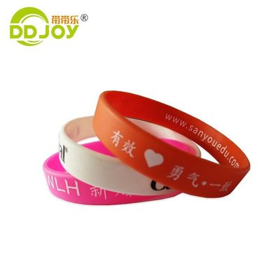 Material de silício Logotipo personalizado Pulseira de plástico para organizações sem fins lucrativos