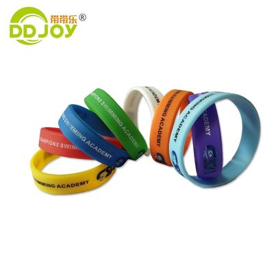 Pulseira de silicone vermelha para eventos de cor sólida Pulseira de pulso para adultos