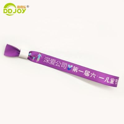 Artwork Logotipo sob medida Sublimação Lanyard curto Pulseira de uso descartável tecida para festival