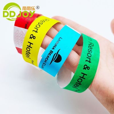 Bracelete personalizado para eventos de férias Papel descartável à prova d'água Bracelete Tyvek DDJOY