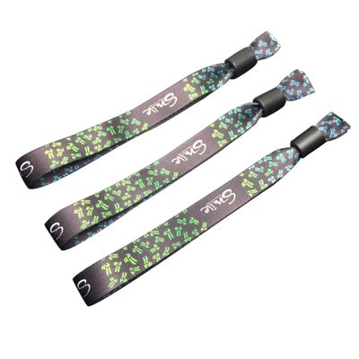 Pulsões RFID personalizadas para festas de eventos com tecido de cetim e impressão de logotipo