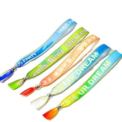 Eventos personalizados Festa de festa RFID Chips Satin Tecido Pulseiras com logotipo Impressão de texto