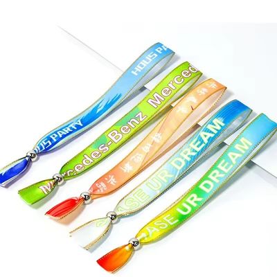 Impressão de logotipos personalizados Pulseiras RFID para eventos Festivais Festa Tecido de cetim