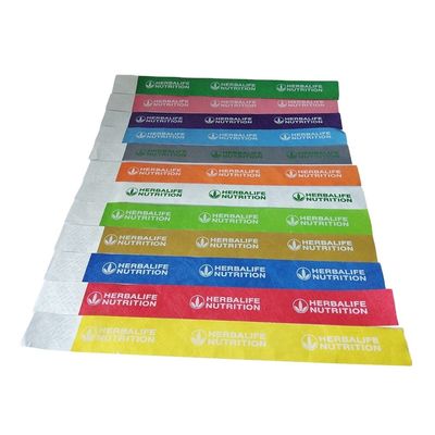1 polegada de pulseiras de papel Tyvek vermelho Design personalizado para eventos 250 * 25mm / 250 * 19mm