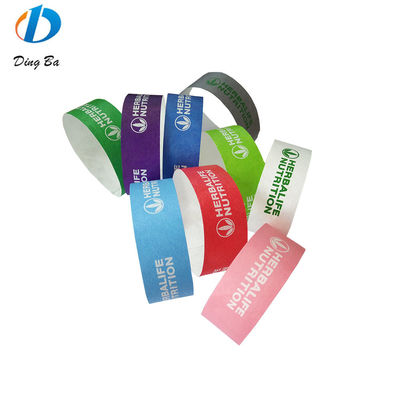 Destino Eventos e festivais de usuários finais Pulseiras Tyvek personalizadas para parque/clube/festa